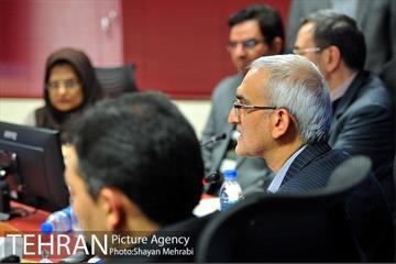 نشست هم اندیشی رئیس سازمان حمل و نقل و ترافیک با مدیران رسانه ها 11