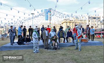 ویژه برنامه گروه نسل جدید در میدان ونک 9