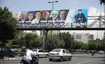 نصب تبلیغات نامزدهای چهاردهمین دوره انتخابات ریاست جمهوری در پایتخت 2