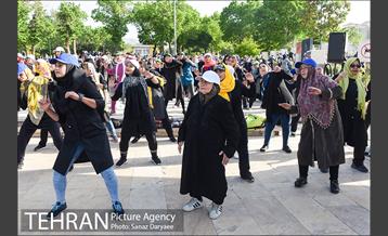 همایش زنگ تحرک ایستگاههای فعالیت بدنی شرق تهران 27