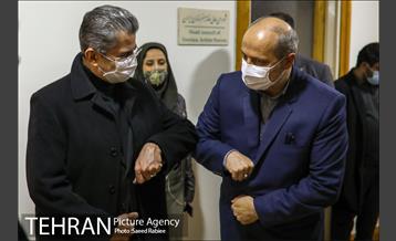 بازدید مدیران شهری و اعضای شورای شهر تهران از نمایشگاه تهران از منظر هنرمندان-3 20