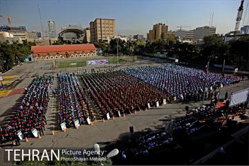 آیین نواختن زنگ مهر دبیرستان البرز با حضور شهردار تهران 26
