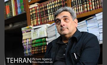 کتابگردی پیروز حناچی سرپرست شهرداری تهران در روز کتاب 6