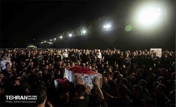 تشیع شهید پلیس در هیأت رایة العباس(ع) 7