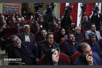 افتتاح نمایشگاه عکس «نفس‌های سوخته» 35