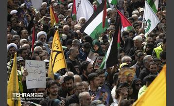 تشییع پیکر شهید اسماعیل هنیه در تهران - 3 22