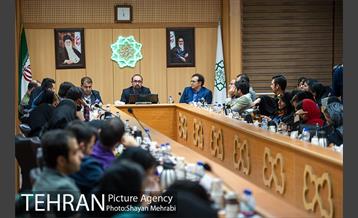 نشست اعضای شورا شهر با جمعیت جوانان شورای شهر 27