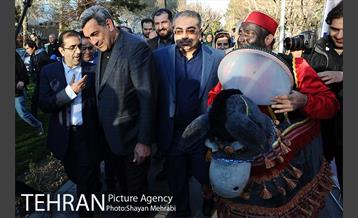 بازدید شهردار تهران از نوروزگاه بلوار کشاورز 27
