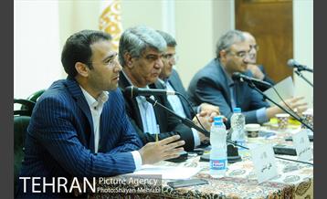 نشست بررسی دایره مشمول قانون ممنوعیت بکارگیری بازنشستگان 12