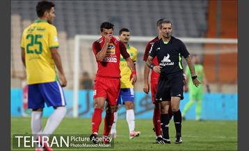 دیدار تیم های پرسپولیس و نفت آبادان 12