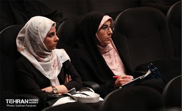 دوره آموزشی کنش‌گری رسانه‌ای آرمانشهر 9