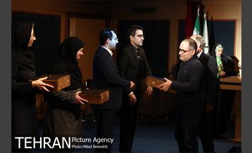 جشن شب یلدای مرکز ارتباطات و اموربین الملل 27