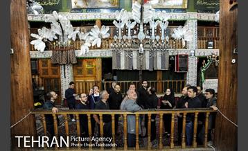 تکیه گردی احمد مسجد جامعی 19