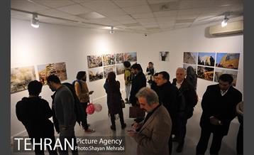 افتتاح نمایشگاه عکس پلاسکو در خانه هنرمندان 13