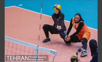 دیدار تیم های والیبال زنان پیکان و سایپا 24