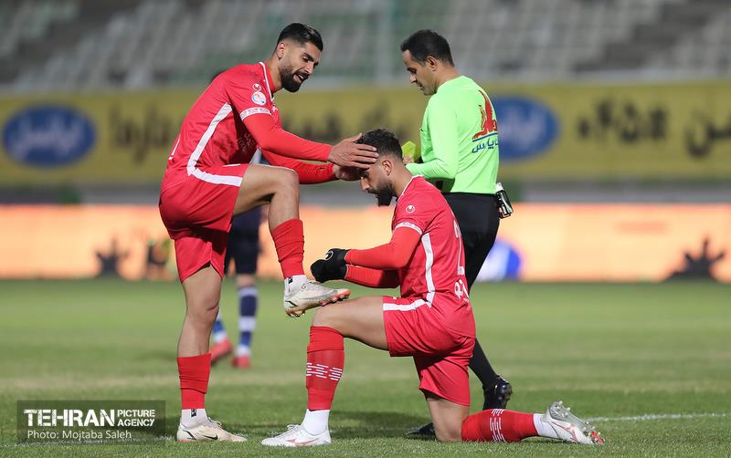 دیدار تیم های فوتبال پرسپولیس و پیکان 22
