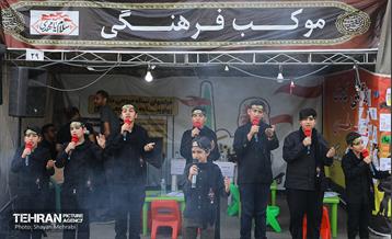 بدرقه خادمان و زائران اربعین 6