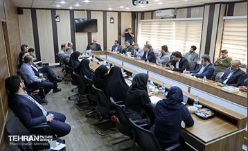 دیدار معاون امور فرهنگی و اجتماعی با کارکنان حوزه اجتماعی و فرهنگی شهرداری منطقه 4 15