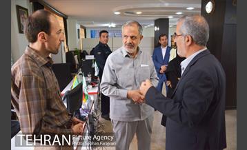 بازدید احمد مسجد جامعی از ستاد انتخابات شورایاری محلات شهر تهران 11