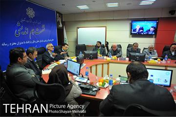 نشست هم اندیشی رئیس سازمان حمل و نقل و ترافیک با مدیران رسانه ها 19