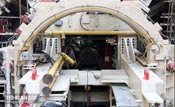 مونتاژ قطعه اصلی دومین دستگاه TBM خط 10 2