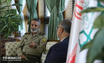 دیدار فرمانده کل ارتش با شهردار تهران 8