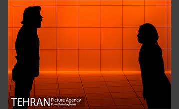 نمایش فقط چهل روزه بودم 10