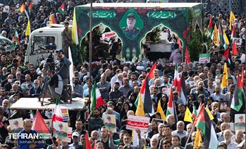 مراسم تشییع پیکر شهید سردار عباس نیلفروشان - 2 47