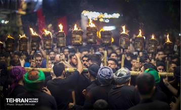 آئین سنتی مشعل گردانی 25