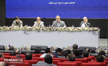 هم اندیشی صمیمانه شهردار تهران با سازندگان شهر 30