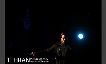 اجرای کنسرت موسیقی حامد همایون 12