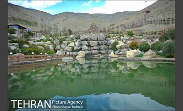 اوقات فراغت شهروندان در آبشار تهران 25