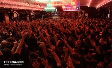 عزاداری شب پنجم محرم در هیئت ریحانة الحسین 25