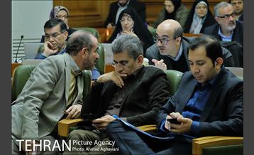 یکصدو هشتاد و دومین جلسه شورای شهر 33