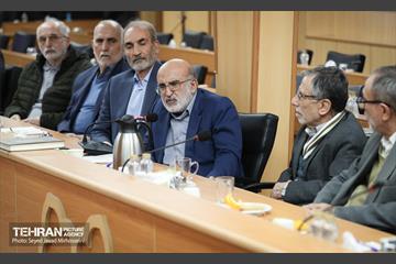 دیدار شهردار تهران با جمعی از زندانیان انقلابی سال ۵۷ 11