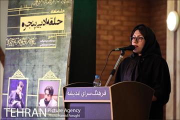 دومین حلقه ادبی پنجره در فرهنگسرای اندیشه 15