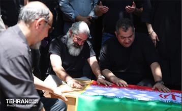 مراسم تشییع و خاکسپاری حمیدرضا درجاتی 13