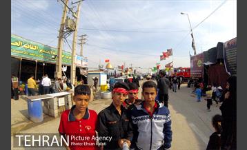 زائران مسیر کربلا  13