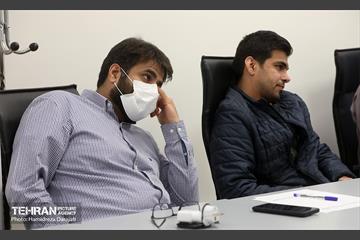 اولین روز داوری محصولات ارائه شده به کندو 8