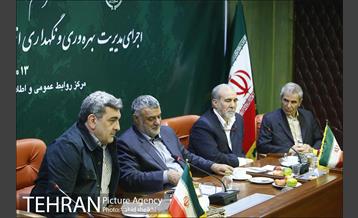 مراسم امضای تفاهم نامه اجرای مدیریت بهره برداری و نگهداری از پارک های جنگلی و توسعه فضای سبز شهر تهران 4