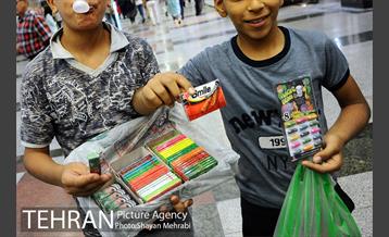 گفتگوی صمیمی دستفروشان مترو با مدیران شهری 19