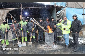 عملیات برف‌روبی در منطقه چهار