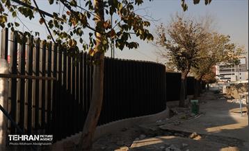 اینجا کارگاهه؛ محوطه سازی حریم تئاتر شهر 16