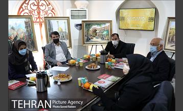 تقدیر از داوران پنجمین دوره جایزه خشت طلایی تهران 17