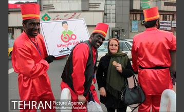 اجراهای خیابانی کمپین از خودمان شروع کنیم 13