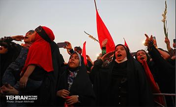 بدرقه خادمان و زائران اربعین 38