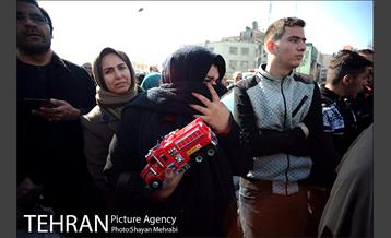 تشییع شهدای آتش نشان با حضور مردم  13