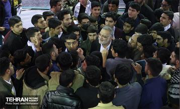 نشست صمیمانه شهردار تهران با دانش آموزان بسیجی سراسر کشور 3