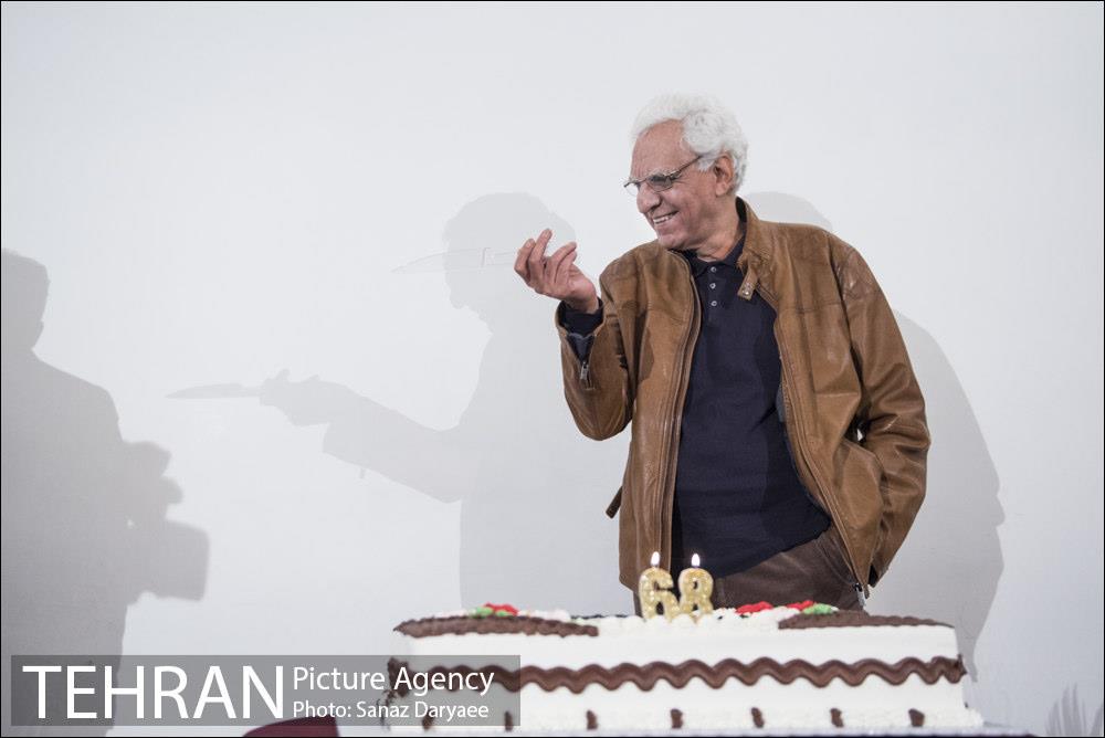 بیست و هشتمین برنامه «تولد ماه»‎ 1