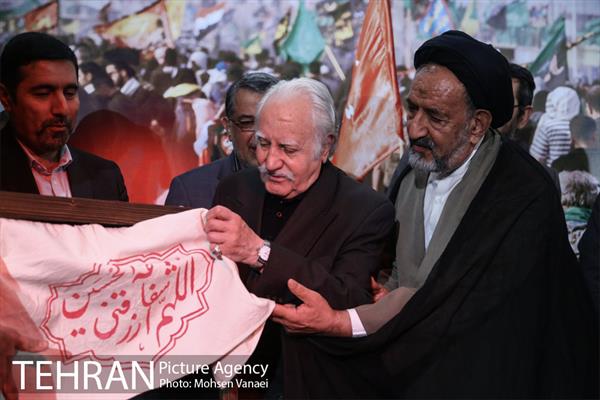 رونمایی از کتاب عکس "چهلم" 5